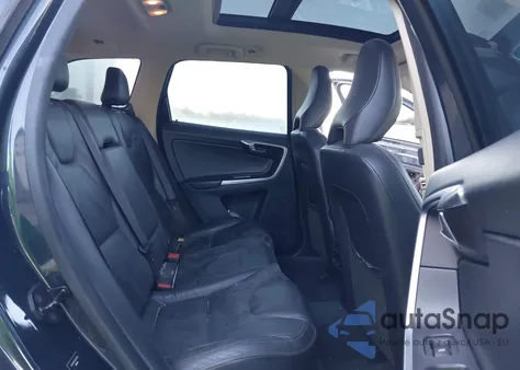 2012 Volvo Xc60 3.2/3.2 Platinum/3.2 Premier/3.2 Premier Plus z USA, uszkodzony, nr VIN YV4940DZ9C2295254